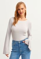 Bayan Gri Flare Kollu Tişört