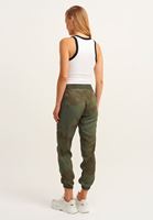 Bayan Yeşil Yumuşak Dokulu Jogger Pantolon ( TENCEL™ )