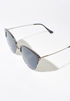 Bayan Siyah Çerçeve Detaylı Güneş Gözlüğü