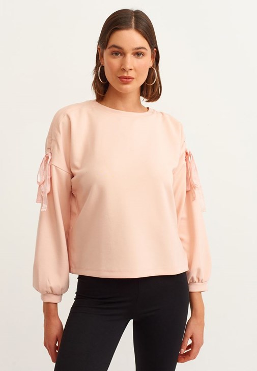 Pembe Kol Detaylı Sweatshirt