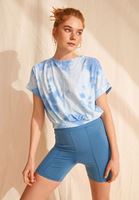 Bayan Mavi Batik Desenli Crop Tişört