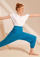 Bayan Beyaz Cut-Out Detaylı Crop Tişört