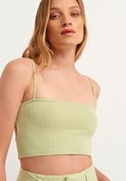 Sırt Detaylı Crop ve Wide-Leg Pantolon Kombini