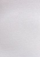 Cut-Out Detaylı Atlet ve Denim Pantolon Kombini 