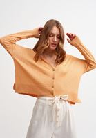 Bayan Turuncu Düğmeli Kısa Hırka