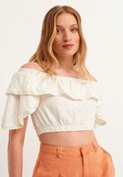 Bayan Krem Fırfırlı Crop Bluz