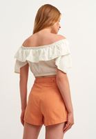 Bayan Krem Fırfırlı Crop Bluz