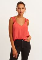 Bayan Kırmızı Dantel Askılı V-Neck Atlet (MODAL)