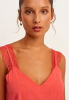 Bayan Kırmızı Dantel Askılı V-Neck Atlet (MODAL)