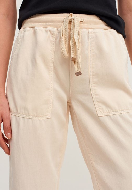 Slouchy-Fit Triko Ve Jogger Pantolon Kombini