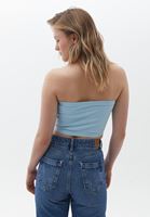Straplez Crop Top ve Skinny Pantolon Kombini