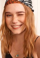 Bayan Siyah Dikişsiz İnce Askılı Crop Top