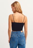 Pile Detaylı Bol Pantolon ve Crop Top Kombini