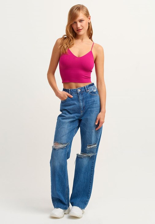 Dikişsiz Crop Top ve Straight-Fit Denim Pantolon Kombini