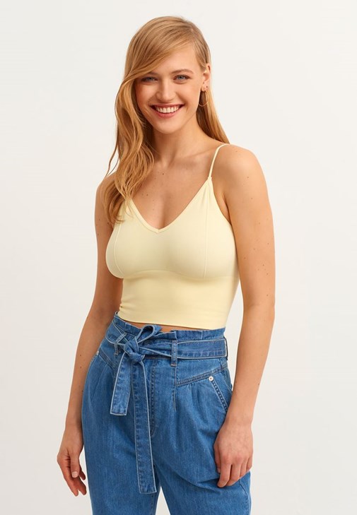 Düğmeli Hırka ve Straight-Fit Pantolon Kombini