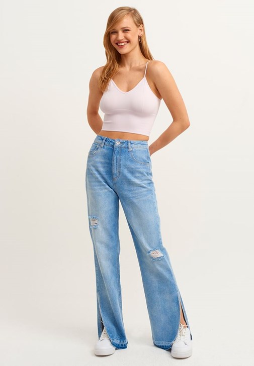 Crop Gömlek ve Sweat Mini Şort Kombini