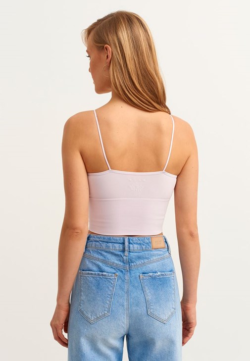 Crop Gömlek ve Sweat Mini Şort Kombini