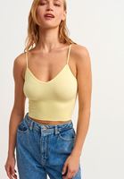 Wide-Leg Pantolon ve Dikişsiz Crop Kombini