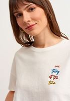 Bayan Krem Pamuklu ve Baskılı Crop Tişört