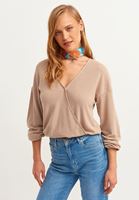 Bayan Krem Uzun Kollu Kruvaze Bluz