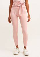 Bayan Pembe Esnek Dokulu ve Bel Detaylı Tayt