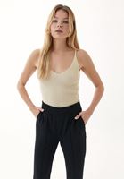 Bayan Bej V Yaka Triko Atlet ( TENCEL™ )