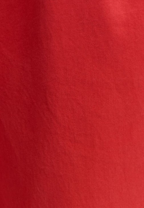 Nature Friendly Jogger Pantolon ve Büzgülü Crop Sweatshirt Kombini