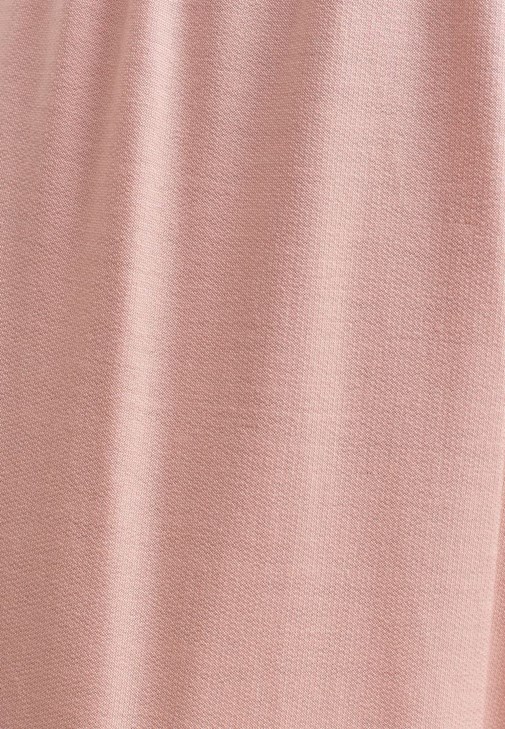 Beli Büzgülü Crop ve Jogger Pantolon Kombini