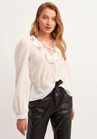 Bayan Krem Fırfırlı V-Neck Romantik Bluz