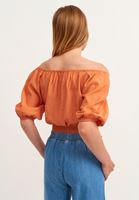 Bayan Turuncu Omzu Açık Crop Bluz