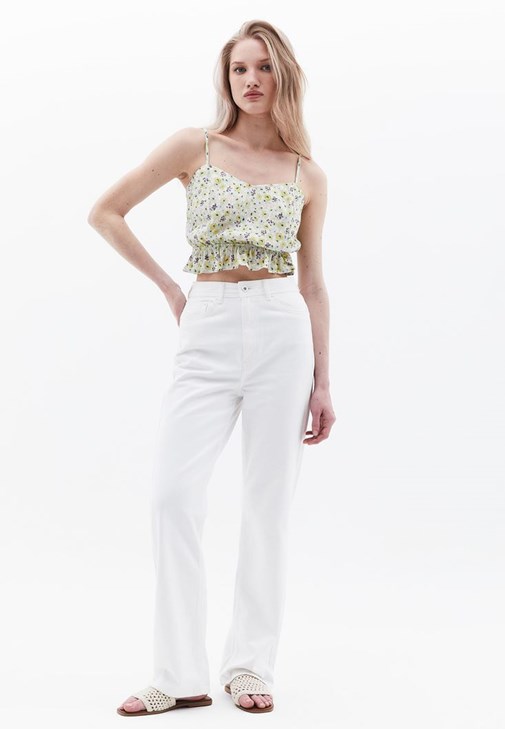 Crop Top ve Volanlı Mini Etek Kombini