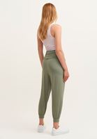 V-Neck Crop Atlet ve Pantolon Kombini
