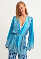 Wide-Leg Pantolon ve Kuşaklı Kimono Kombini