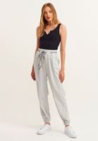 Bayan Siyah V Yaka Atlet