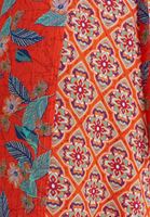 Bayan Çok Renkli Beli Bağlamalı ve Yırtmaçlı Wide-Leg Pantolon