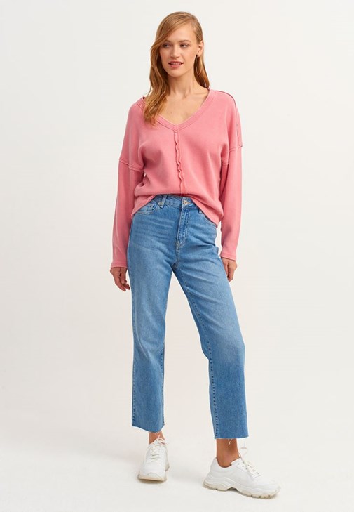 Oversize V-Neck Triko Ve Mom Jean Kombini