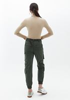 Bayan Haki Kemer Detaylı Kargo Pantolon ( TENCEL™ )