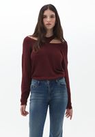 Cut-Out Triko ve Flare Pantolon Kombini