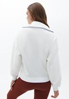Bayan Krem Fermuarlı Sweatshirt