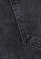Fermuarlı Top ve Mom-Fit Pantolon Kombini