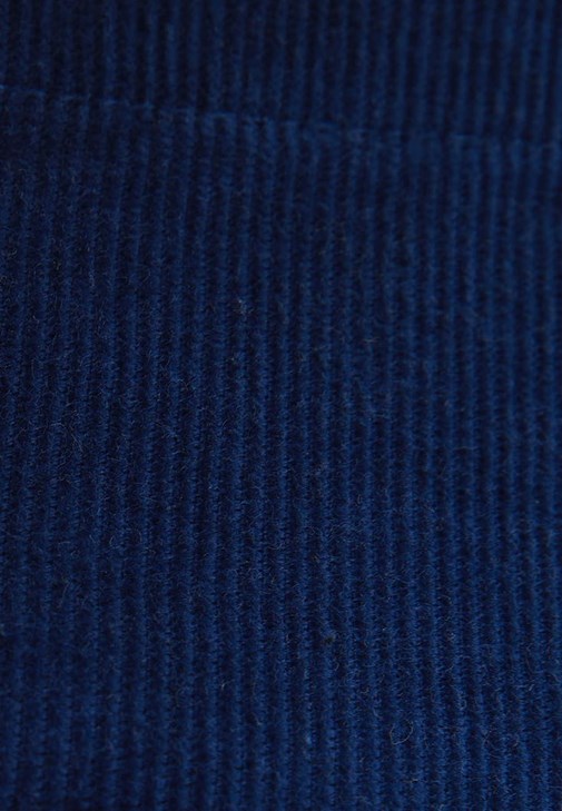 Kadife Pantolon ve Sweatshirt Kombini