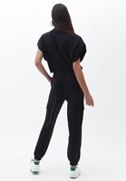 Jogger Pantolon ve Sweatshirt Kombini