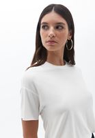 Bayan Krem Yumuşak Dokulu Sıfır Yaka Tişört (MODAL )