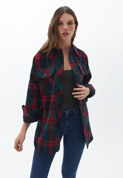 Ekoseli Gömlek ve Skınny Pantolon Kombini