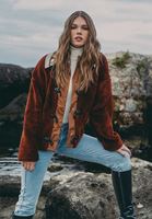 Bayan Bordo Yaka Detaylı Oversize Mont