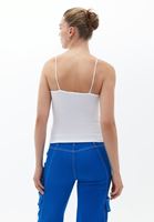 Askılı Atlet ve İpli Jogger Pantolon Kombini