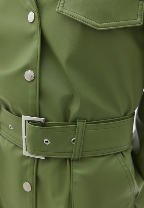 Vegan Deri Elbise ve Bot Kombini