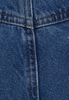 Dantelli Atlet ve Mom Pantolon Kombini