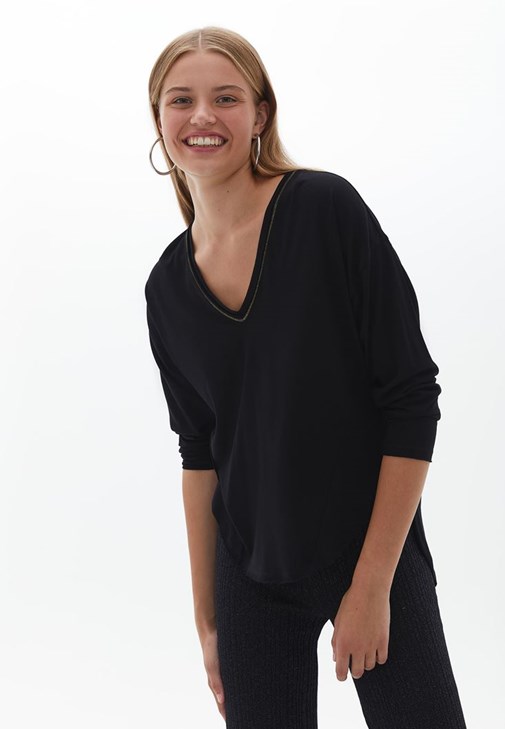 Siyah Uzun Kollu V Yaka Tişört ( MODAL )
