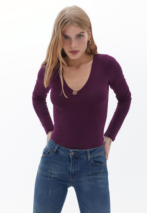 Mor Modal Toka Detaylı Bluz